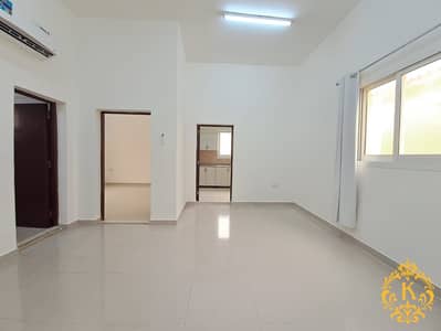 شقة 1 غرفة نوم للايجار في مدينة الفلاح‬، أبوظبي - WhatsApp Image 2022-10-13 at 6.05. 40 PM. jpeg
