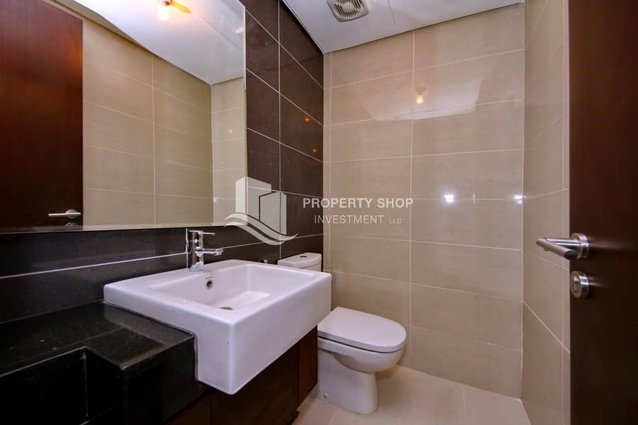 10 2-bedroom-apartment-al-reem-island-marina-square-al-maha-tower-powder-room. JPG