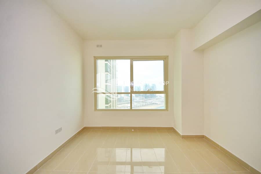 4 1-bedroom-abu-dhabi-apartment-al-reem-island-marina-square-al-maha-tower-bedroom. JPG