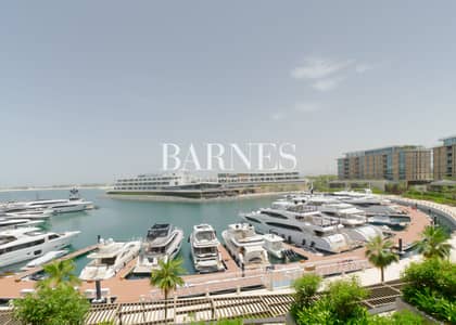 3 Bedroom Apartment for Sale in Jumeirah, Dubai - Investor Deal | Marina View | Luxury Living
