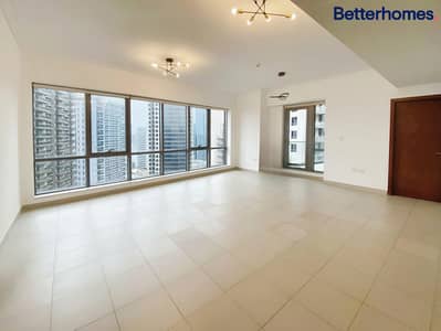 2 Bedroom Flat for Rent in Downtown Dubai, Dubai - Canal View | Large Balcony | Unfurnished