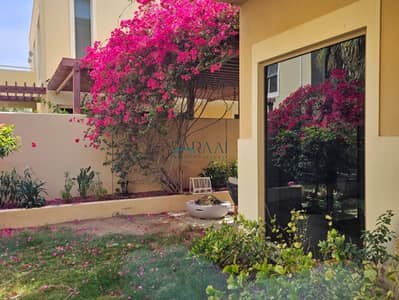 4 Bedroom Villa for Sale in Al Raha Gardens, Abu Dhabi - Double-Corner Unit | Large Garden| Unfurnished