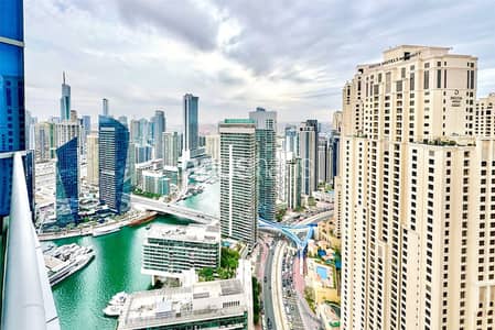 5 Bedroom Flat for Sale in Dubai Marina, Dubai - High Floor | Marina and Sea Views | Vacant Duplex