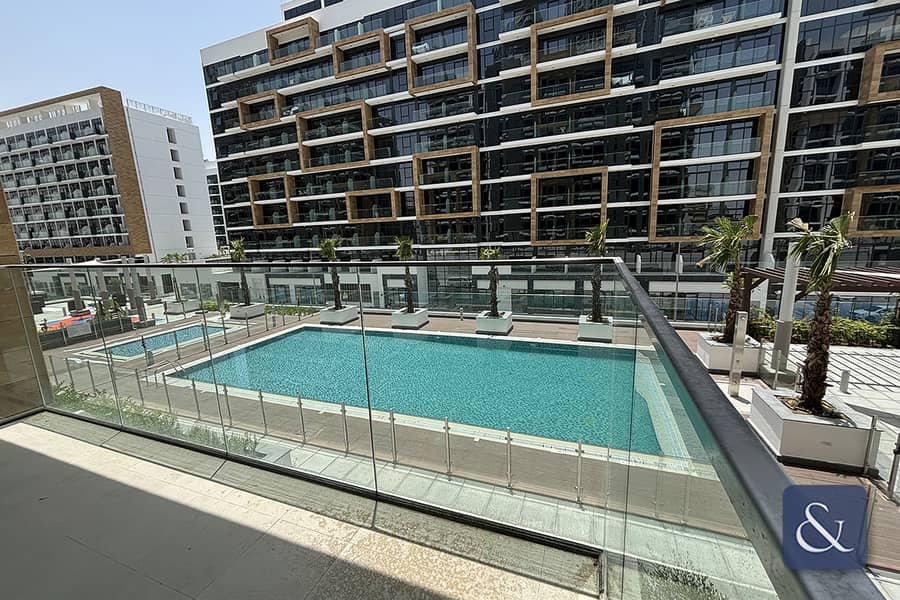 Vacant | Pool View | Available Now | 1 Bed