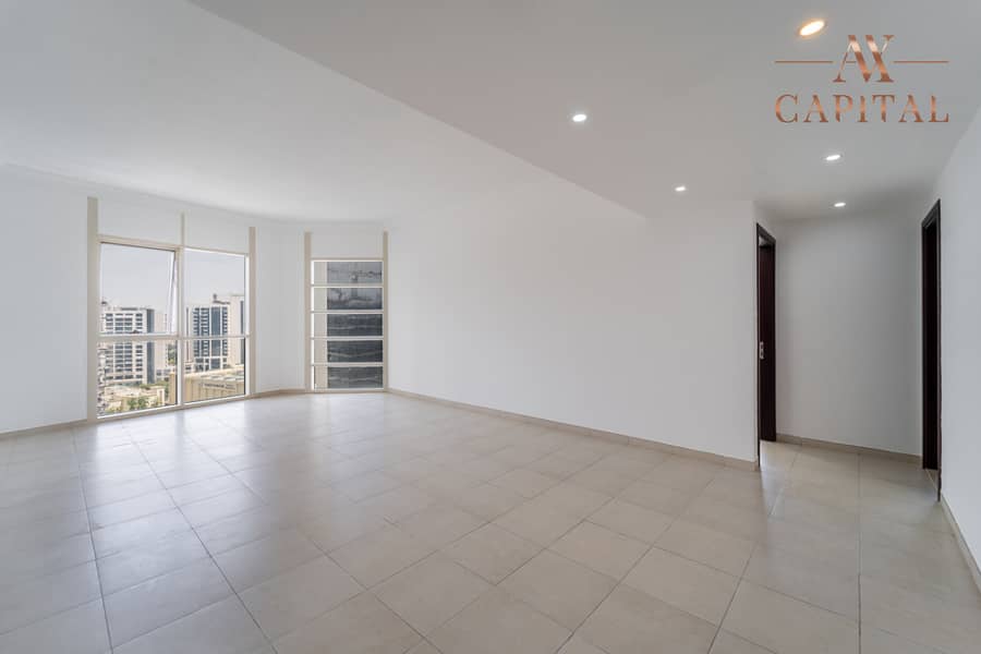 Spacious | High Floor | Vacant and Ready to Move