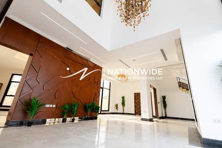 5 Bedroom Villa for Sale in Yas Island, Abu Dhabi - Sea View|Modified Unit|Private Pool|Modern Layout