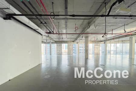 Office for Rent in Jumeirah Beach Residence (JBR), Dubai - Smei-Fitted | DED License |  Chiller Free | Gard A