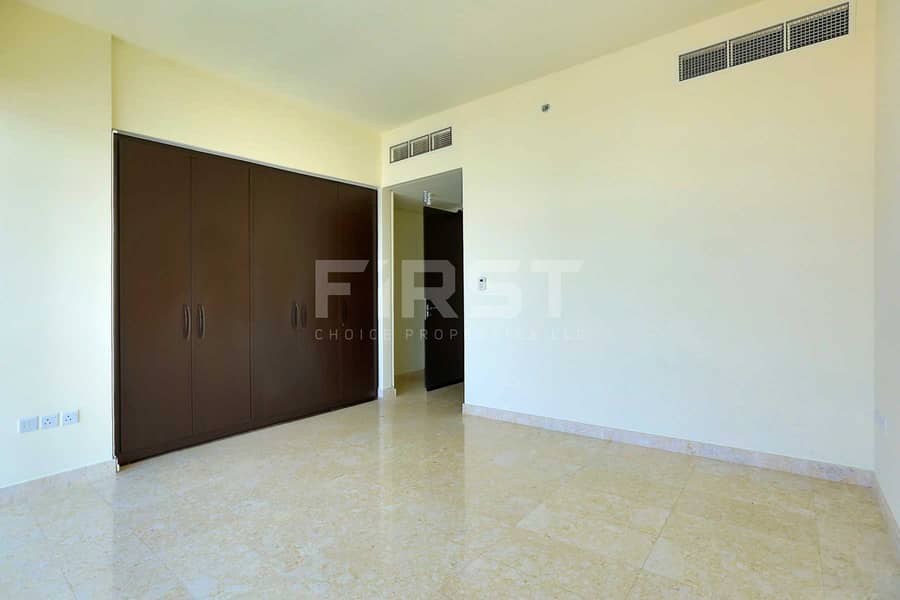 7 Internal Photo of 1 Bedroom Apartment in Ocean Terrace Marina Square Al Reem Island Abu Dhabi UAE (28). jpg