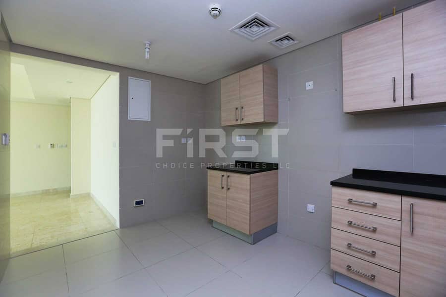 9 Internal Photo of 1 Bedroom Apartment in Ocean Terrace Marina Square Al Reem Island Abu Dhabi UAE (14). jpg