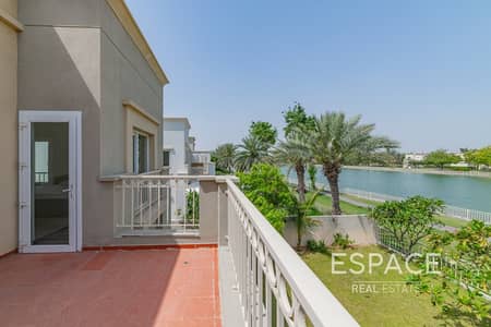 3 Bedroom Villa for Rent in The Springs, Dubai - Lake View | Fully Upgraded | Vacant July