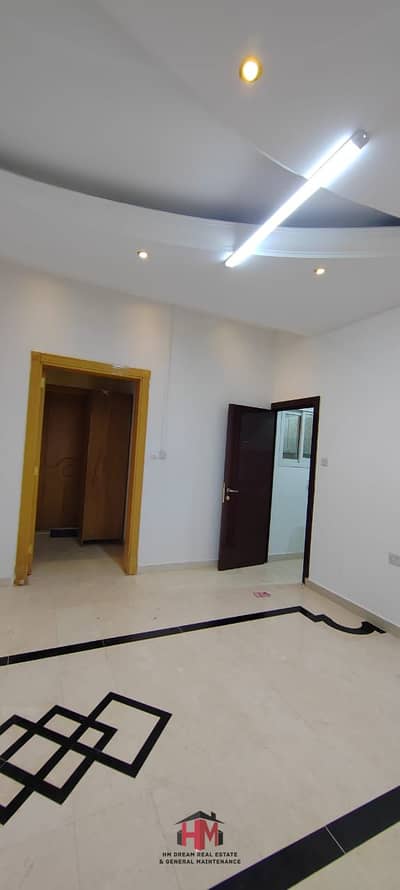 Studio for Rent in Al Wahda Street, Sharjah - 8defabec-924c-45e3-b479-c76d997d5ea4. jpeg