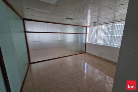 Office for Rent in Business Bay, Dubai - Fitted | Cabins | Vacant |  2 parkings