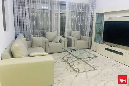 2 Bedroom Flat for Sale in Jumeirah Lake Towers (JLT), Dubai - Fully Furnished|Upgraded|Good ROI| Full Lake View|