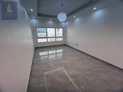 فیلا 4 غرف نوم للايجار في شارع المطار، أبوظبي - IMG-20240509-WA0164. jpg