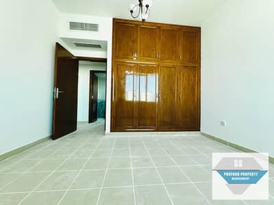 Beat neat and clean Four bedrooms with maidroom and wardrobes goood location at the electra Abu dhabi