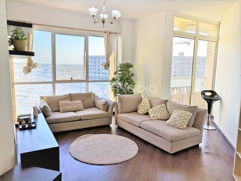 1 Bedroom with Balcony in Lakeside D