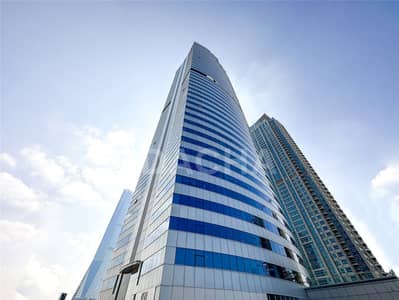 Office for Sale in Jumeirah Lake Towers (JLT), Dubai - Fully renovated fitted office with the sea view