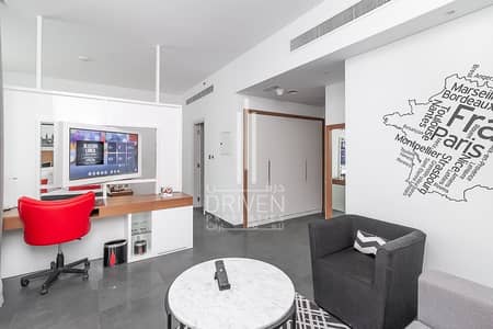 Luxurious 1 Bed Hotel Apt|Great Location Luxurious 1 Bed Hotel Apt|Great Location