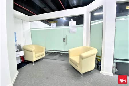 Office for Sale in Business Bay, Dubai - Easy Access | Bright | High ROI %| Fully Fitted