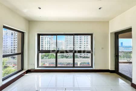 2 Bedroom Flat for Rent in Palm Jumeirah, Dubai - Park View | Great Community | Vacant