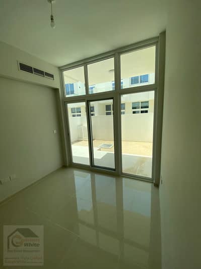 4 Bedroom Villa for Rent in DAMAC Hills 2 (Akoya by DAMAC), Dubai - OCpp5ssLDKGNZgRRBP0x9y4MKJPsVF45mveTcNzB