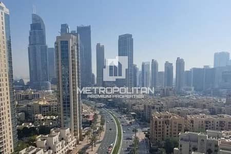 2 Bedroom Flat for Rent in Downtown Dubai, Dubai - Burj Khalifa View | Serviced | Fully Furnished
