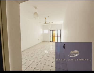 شقة 1 غرفة نوم للايجار في أبو شغارة، الشارقة - Screenshot_20240510_124511_WhatsApp. jpg