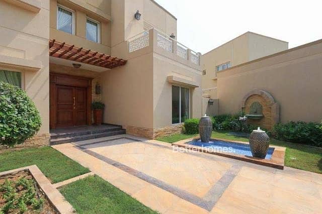 Fully Upgraded 6 Bedroom/ Maid's room/ Lake view Fully Upgraded 6 Bedroom/ Maid's room/ Lake view