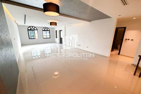 3 Bedroom Apartment for Sale in Palm Jumeirah, Dubai - Premium Location | Luxury Living | Panoramic View