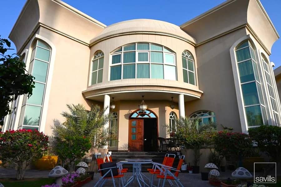 5BR Luxury Villa Waist, Al Yash, Sharjah