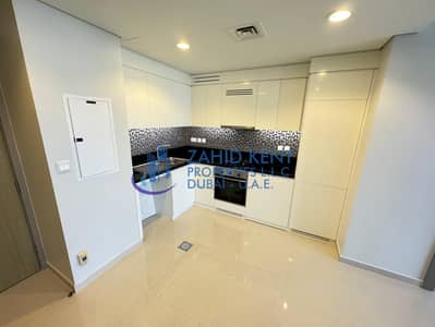 2 Bedroom Apartment for Rent in Business Bay, Dubai - PHOTO-2024-05-09-23-49-54. jpg