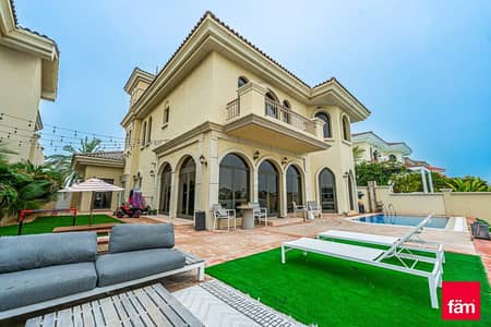4 Bedroom Villa for Rent in Palm Jumeirah, Dubai - Private Beach Access I Luxurious I Beach Facing