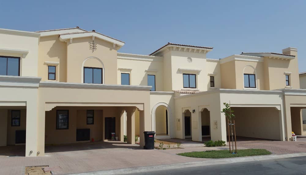 GREAT DEAL-MIRA 3BR MAIDS SINGLE ROW VILLA