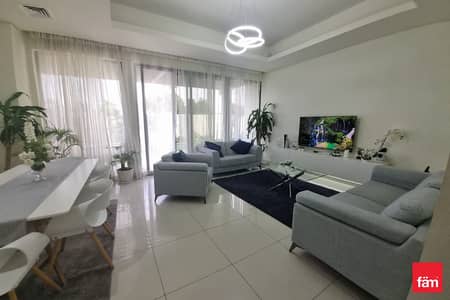 3 Bedroom Villa for Rent in DAMAC Hills 2 (Akoya by DAMAC), Dubai - Close to the park | Corner Unit | Single row