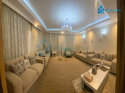 5 Bedroom Villa for Sale in Al Raha Gardens, Abu Dhabi - Luxurious 5BR Villa | Recently Modified | Private Pool