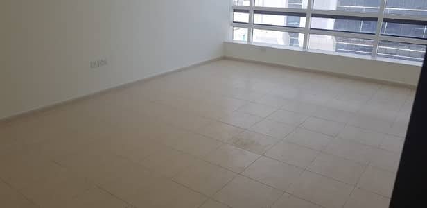 شقة في شارع الدفاع 3 غرف 70000 درهم - 3957842 شقة في شارع الدفاع 3 غرف 70000 درهم - 3957842