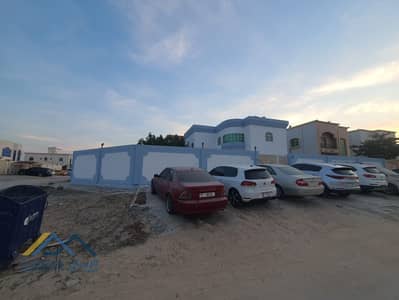 5 Bedroom Villa for Rent in Al Rawda, Ajman - 579f9d62-88d6-4c5d-9e11-d782fff2f77c. jpg