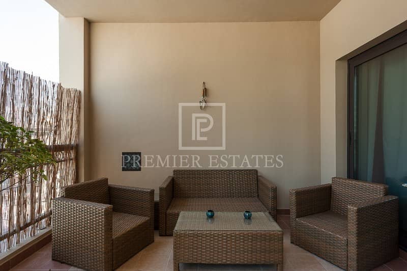 Beautifully furnished 2BR-Partial sea view