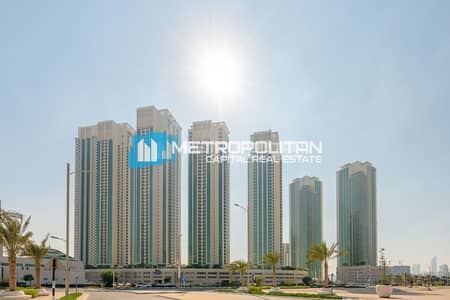 3 Bedroom Apartment for Sale in Al Reem Island, Abu Dhabi - HOT Upgraded 3BR+M | Kitchen Appliances Included