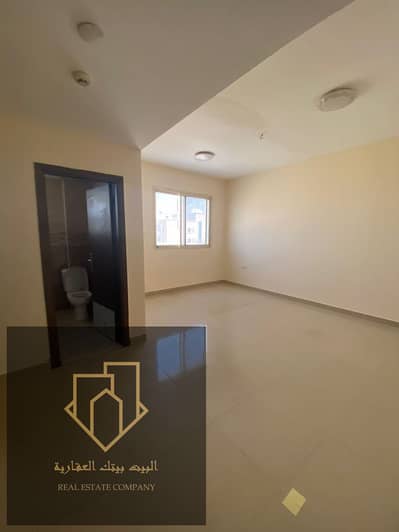 Studio for Rent in Al Jurf, Ajman - e5570624-2347-46a5-84f1-fbee1c4a46ea. jpg