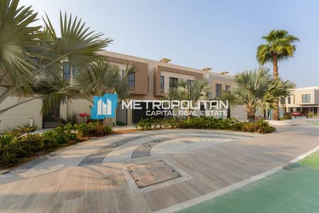 2 Bedroom Townhouse for Sale in Al Matar, Abu Dhabi - Single Row | Close To Amenities | Private Garden