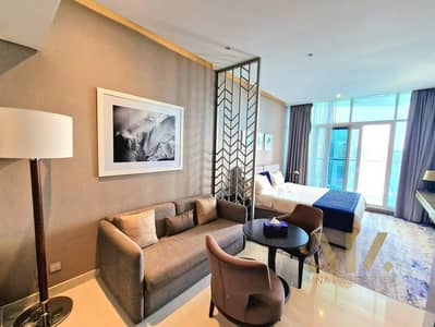 Studio for Rent in Business Bay, Dubai - Luxury Living | High Floor | Full Canal View