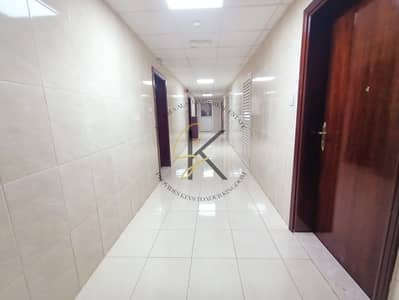 NEAT AND CLEAN FAMILY BUILDING/ 1 BHK APARTMENT AVAILABLE AT WOW PRICE IN MUWEILLAH
