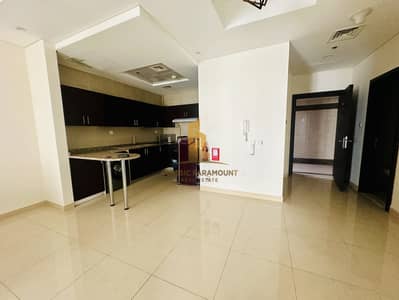 فلیٹ 1 غرفة نوم للايجار في ليفينغ ليجيندز، دبي - شقة في برج كليوبترا،ليفينغ ليجيندز 1 غرفة 56000 درهم - 8992565