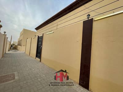 3 Bedroom Flat for Rent in Al Shamkha, Abu Dhabi - 154bb139-ba9d-4ad1-a35e-7df5084ed05b. jpg