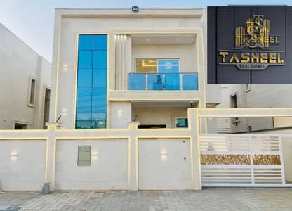 For sale directly from the owner, super deluxe personal finishing, close to the mosque, close to the mall, and all services, free ownership for all na