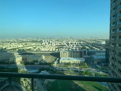 1 Bedroom Apartment for Rent in Jumeirah Lake Towers (JLT), Dubai - Skyline View | Unfurnished | Bright Unit