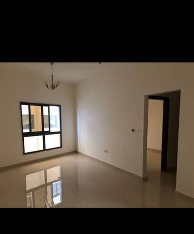 Two rooms and a large hall, 2 bathrooms, with a balcony, next to Al-Hekma School and the Emirates Markets. Payment in 4 or 6 payments. The price is 40