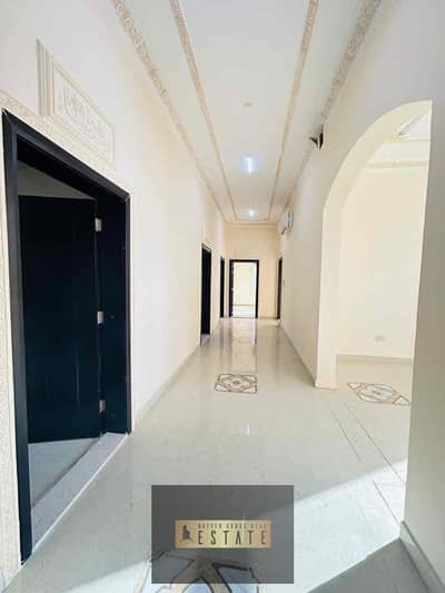 شقة 3 غرف نوم للايجار في بني ياس، أبوظبي - CfI8LmNcp8spyaoJxp2AG8cbV29fEmoD4jaK5NgF