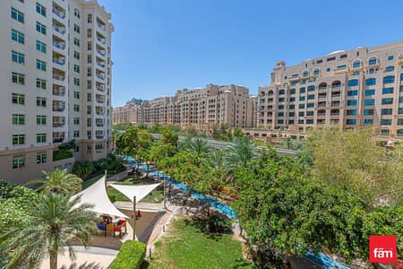 1 Bedroom Apartment for Sale in Palm Jumeirah, Dubai - 1BR Apartment | Park View | Well Maintained